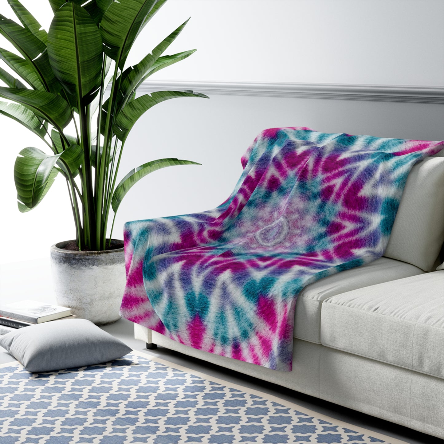 "ULTRAVIOL3T" Sherpa Fleece Blanket | Cosy Throw for Home Decor & Gifts