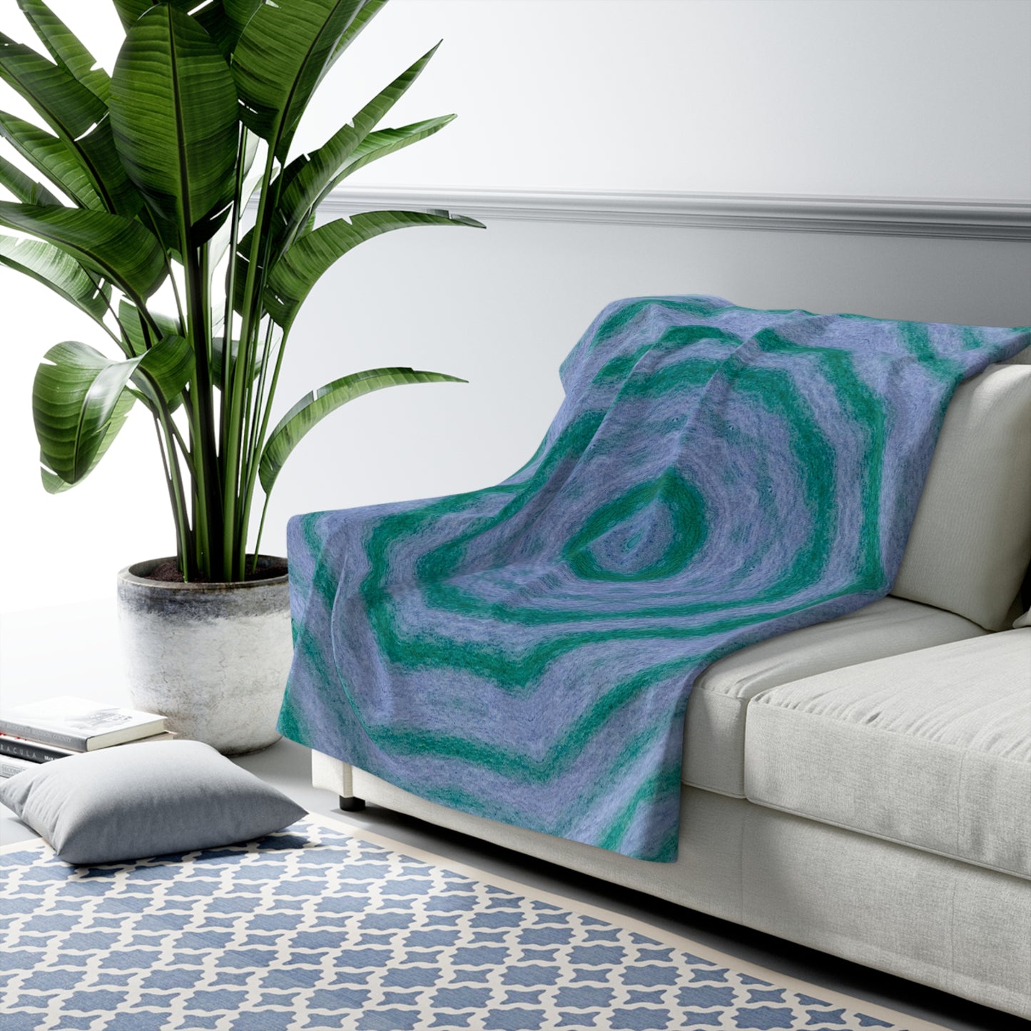 "GR33N3RY" Sherpa Fleece Blanket | Cosy Throw for Home Decor & Gifts