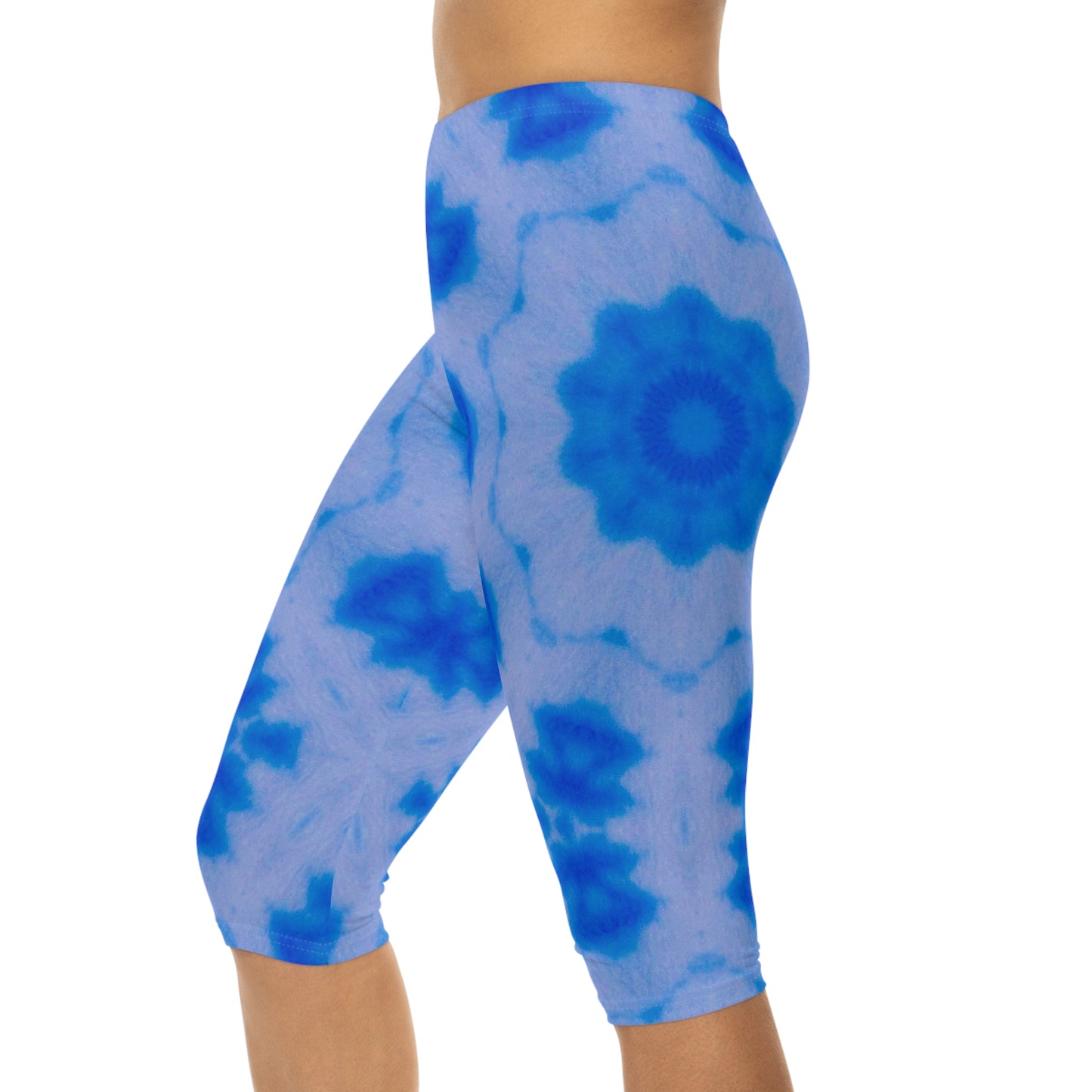 Women's "BLU3DR3AM" Capri Leggings