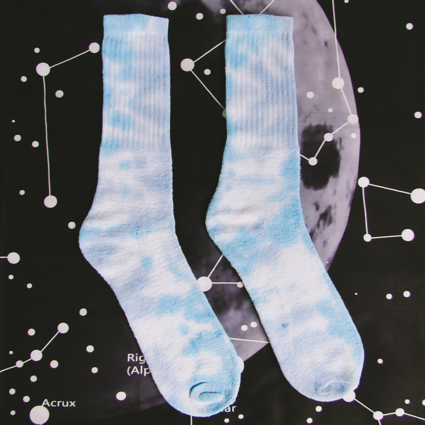 Sky Blue & Royal Blue Crumple Tie Dye Socks